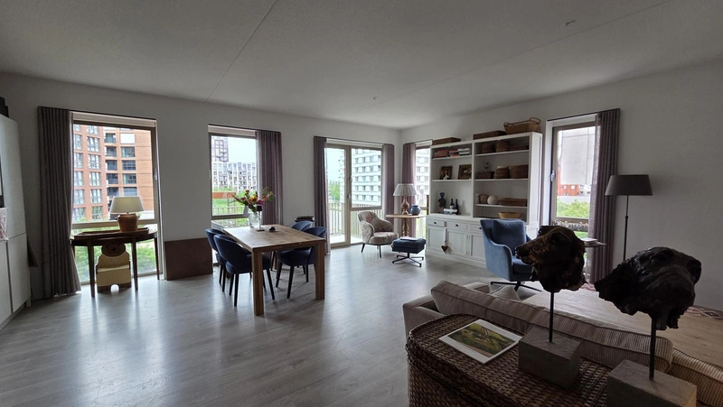 House Image 3