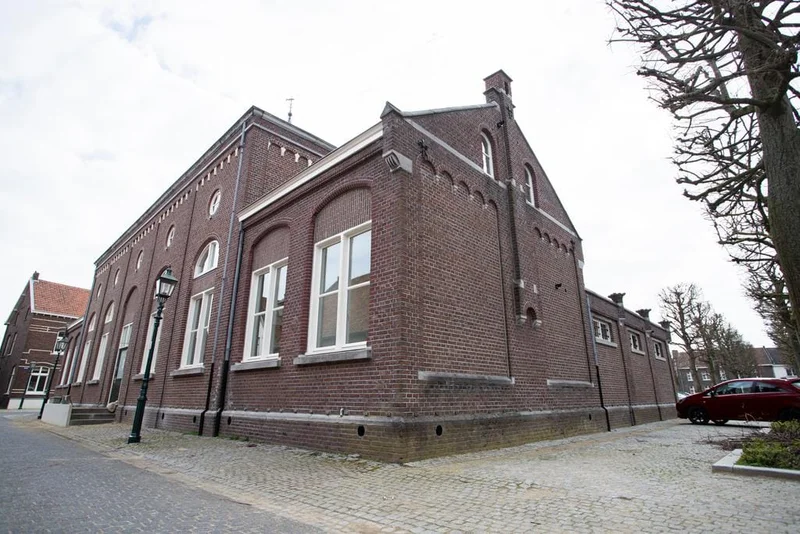 House Image 4