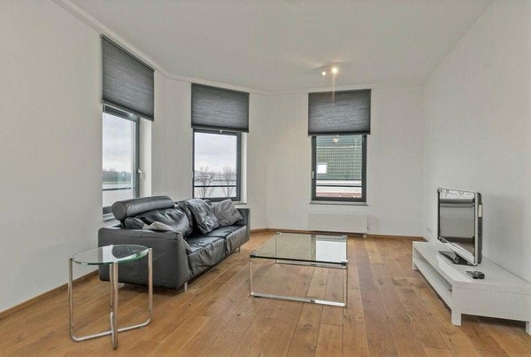 House Image 2