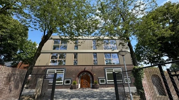 recent house