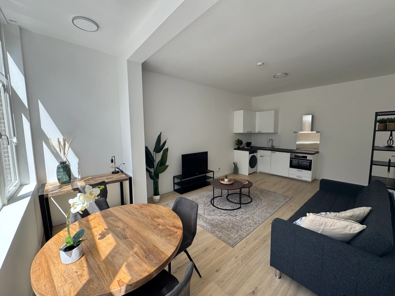 House Image 2