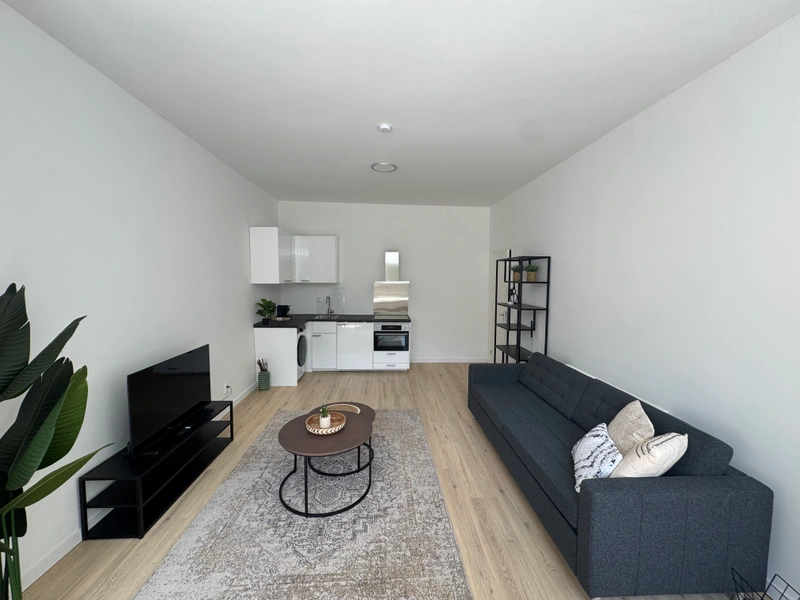 House Image 4