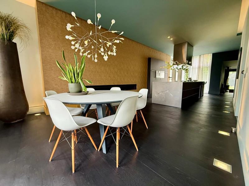 House Image 5