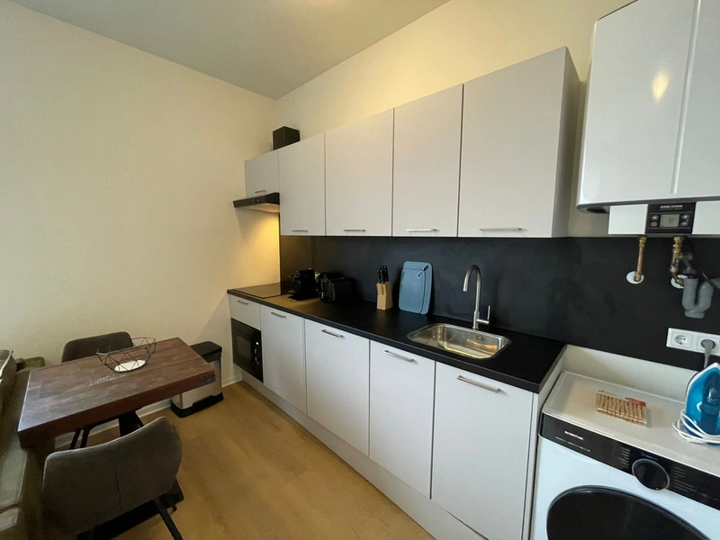 House Image 5