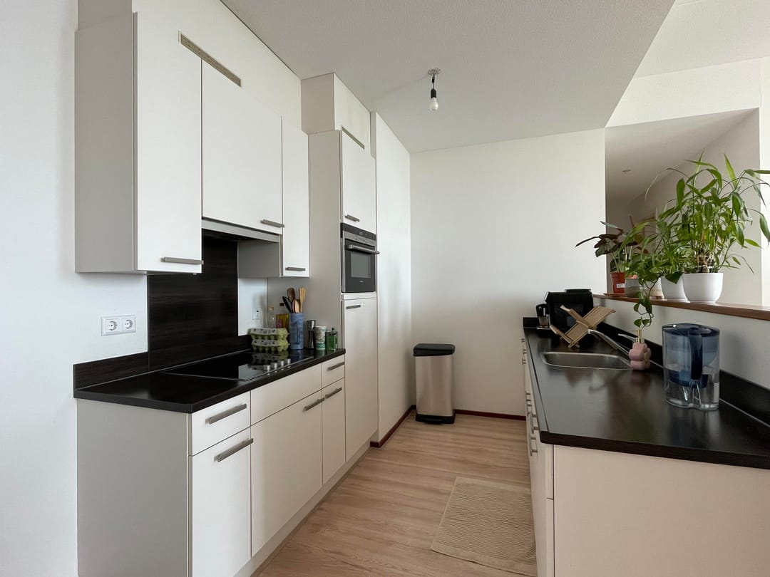 House Image 5
