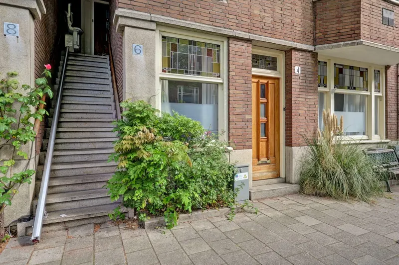 House Image 2