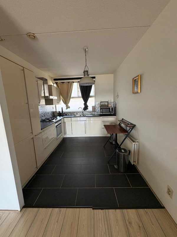 House Image 4