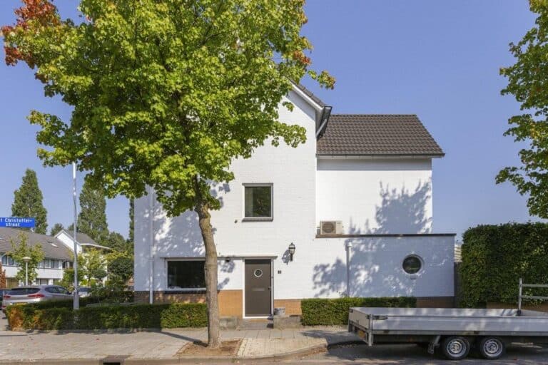 House Image 2