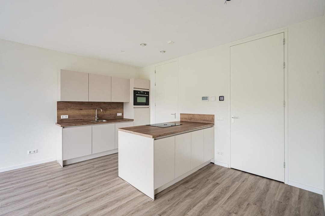 House Image 5