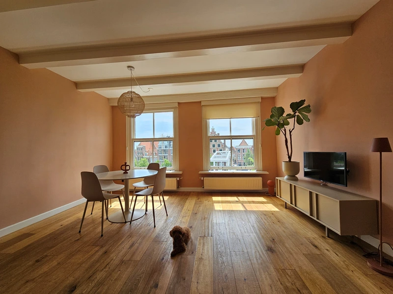 House Image 2