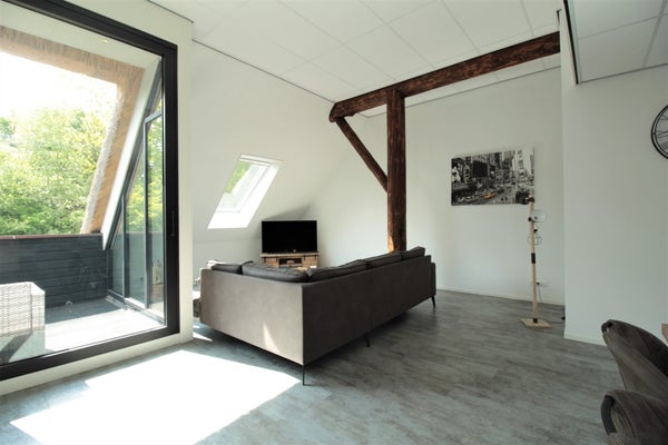 House Image 2