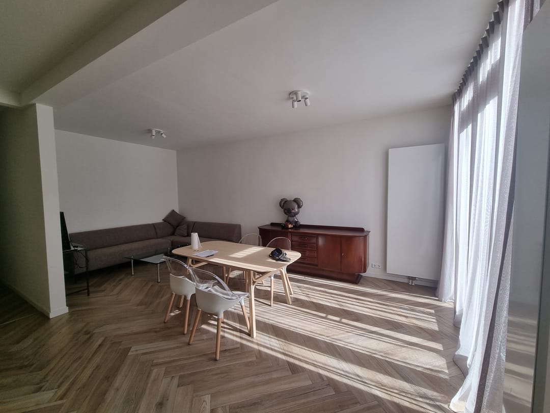 House Image 5