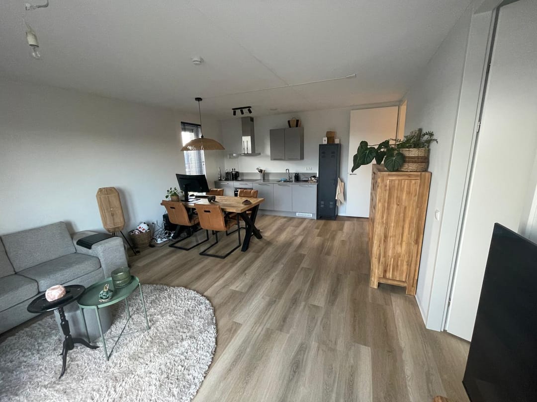 House Image 2