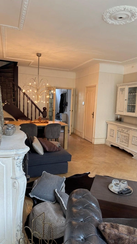 House Image 5