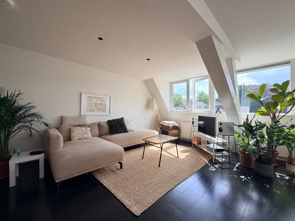 House Image 2