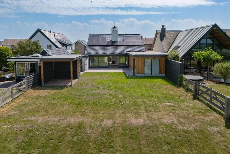 House Image 2