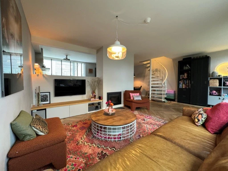 House Image 2