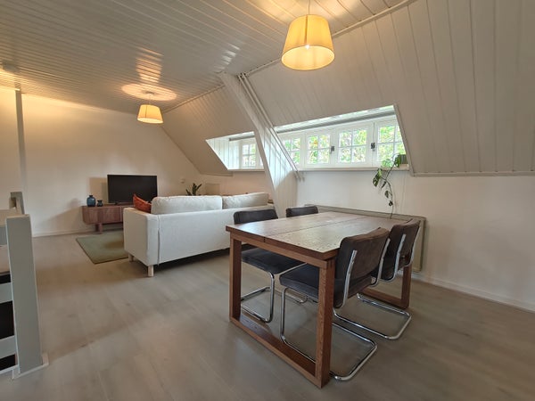 House Image 2