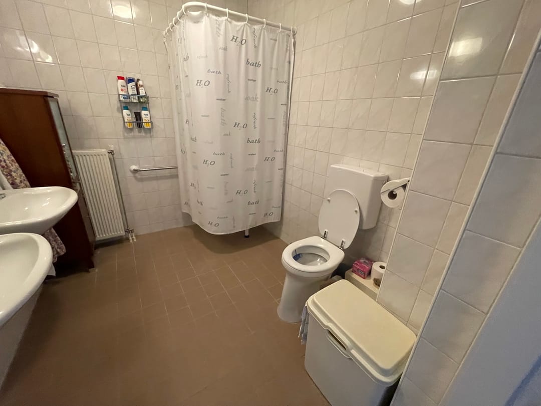 House Image 5