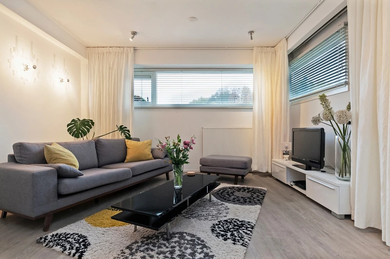 House Image 2