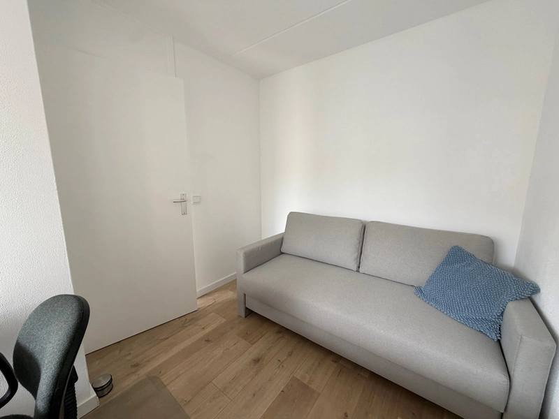 House Image 5