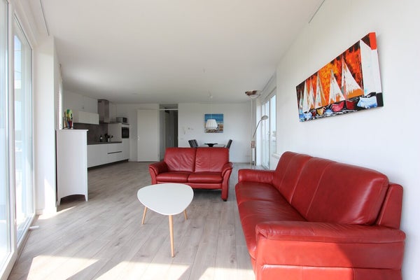 House Image 3