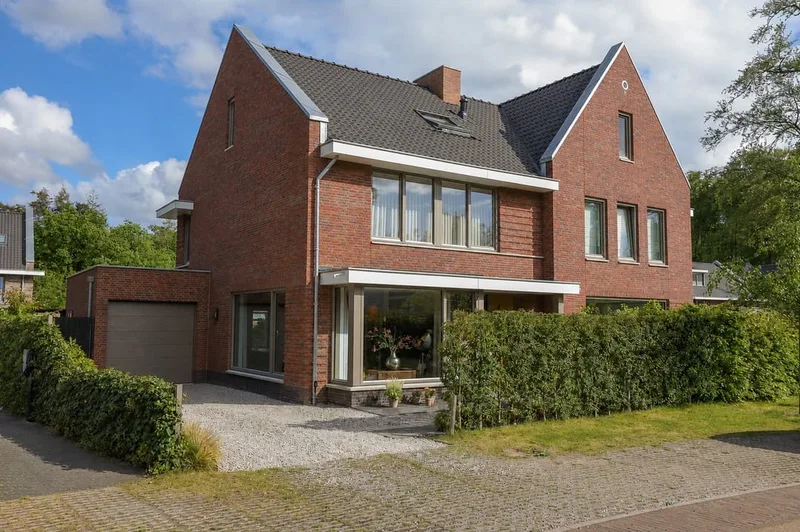 recent house