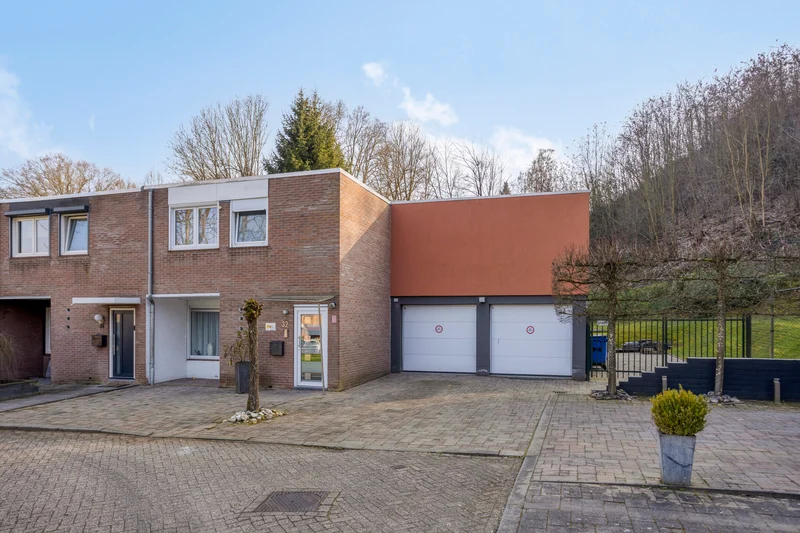 House Image 4