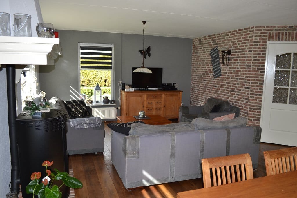 House Image 2