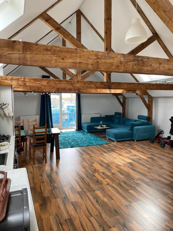 House Image 2