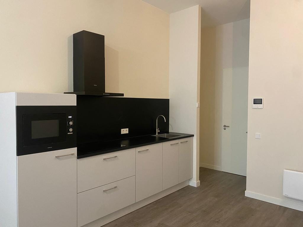 House Image 5
