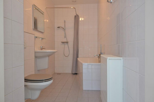 House Image 4