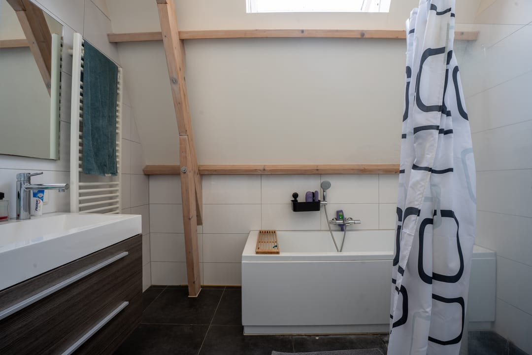 House Image 5
