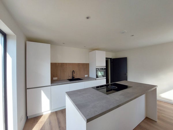 House Image 5