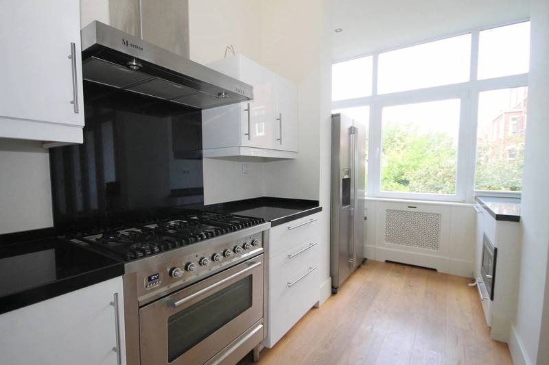 House Image 4