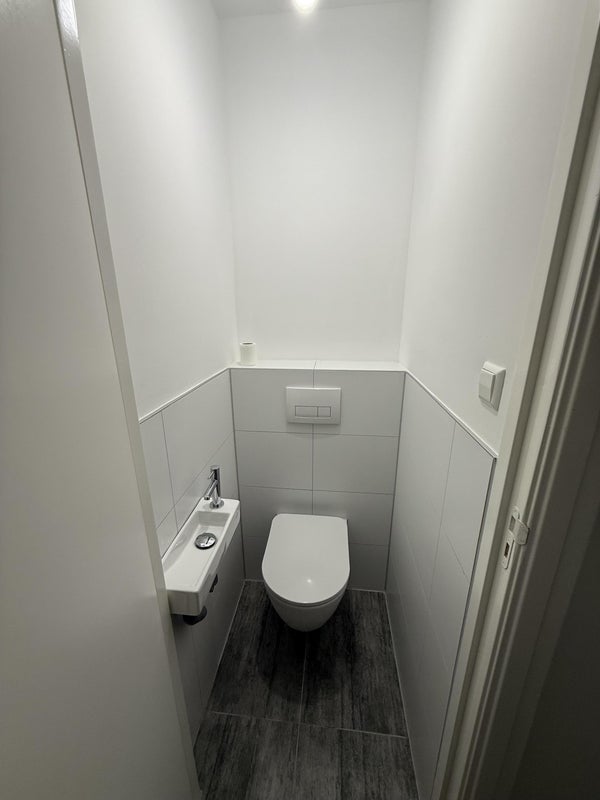 House Image 5