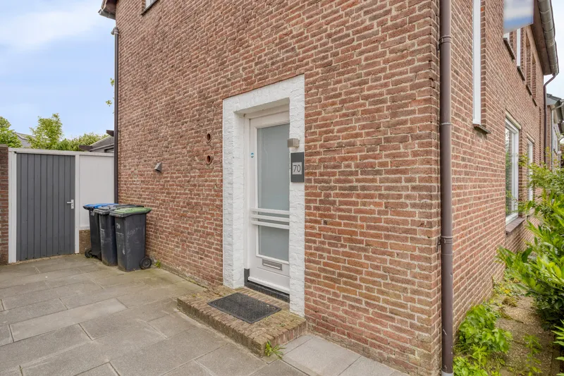 House Image 4