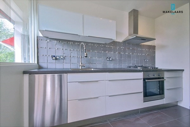 House Image 5