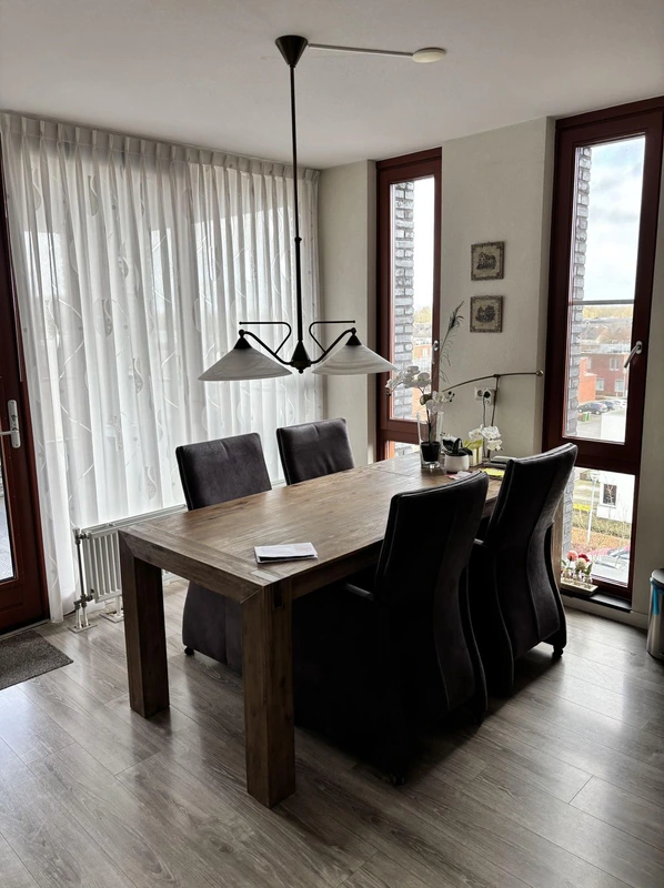 House Image 4