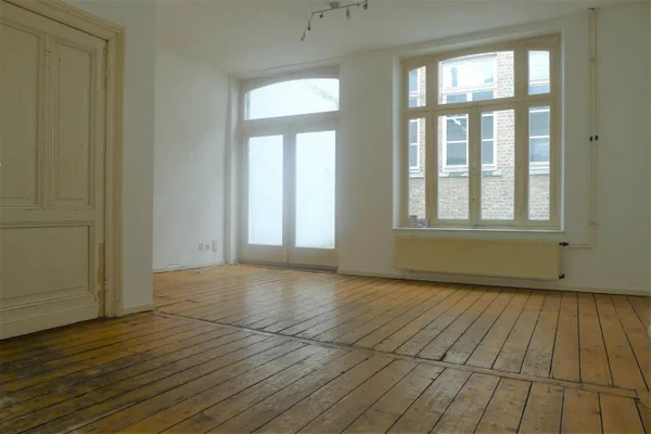 House Image 3