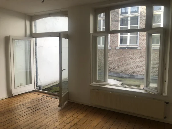 House Image 4