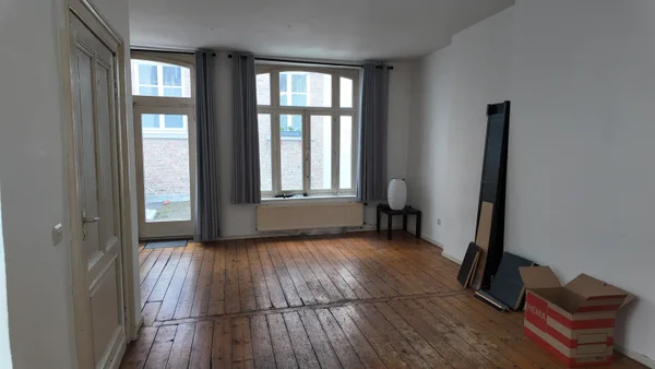 House Image 5