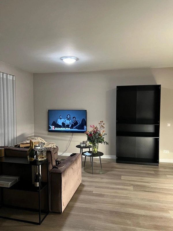 House Image 3