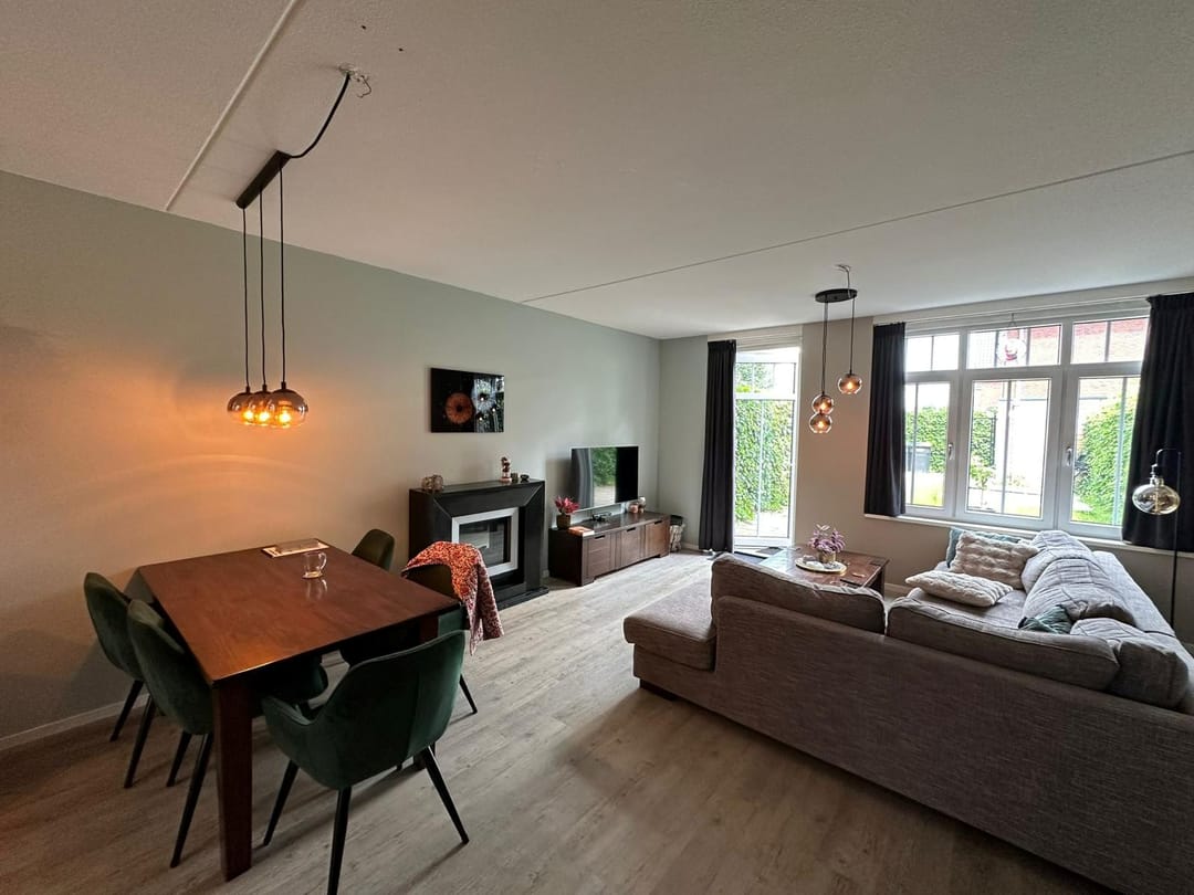House Image 4