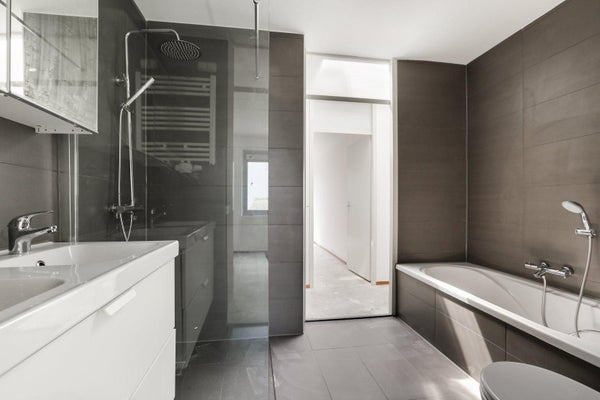 House Image 3