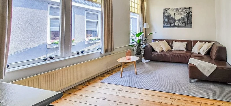 House Image 3