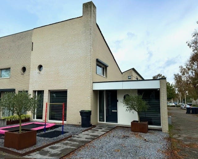 recent house