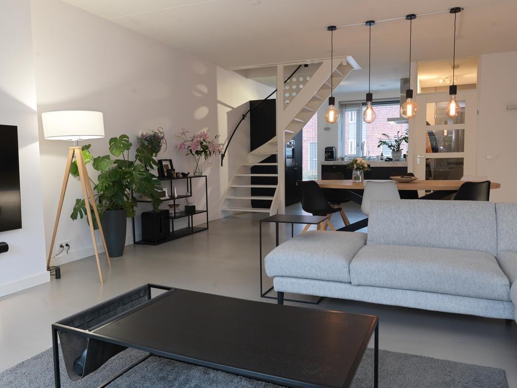 House Image 4