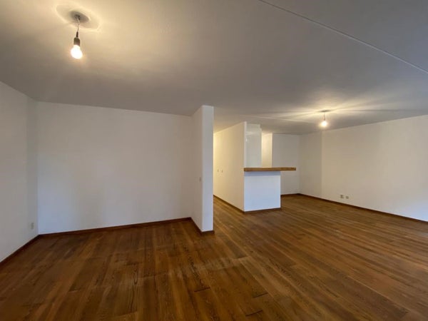 House Image 4