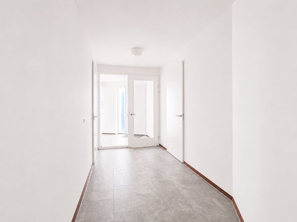 House Image 5